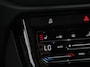 Volkswagen T-Roc 1.5 TSI 150pk Automaat R-Line Edition Navigatie Apple Carplay/Android Auto Camera Climate Control Electrisch te openen achterklep Dab Verwarmbare stoelen