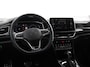 Volkswagen T-Roc 1.5 TSI 150pk Automaat R-Line Edition Navigatie Apple Carplay/Android Auto Camera Climate Control Electrisch te openen achterklep Dab Verwarmbare stoelen