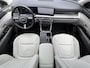 Hyundai Tucson 1.6 T-GDI PHEV Premium Sky 4WD / Accu SoH 100 % / Panorama schuifdak / Wit leder / HUD / Camera / Elektr. stoelen & klep / Stoelventilatie / Stuur-, stoel- en achterbankverwarming /19" LM wielen & All Season banden /