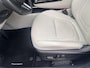 Hyundai Tucson 1.6 T-GDI PHEV Premium Sky 4WD / Accu SoH 100 % / Panorama schuifdak / Wit leder / HUD / Camera / Elektr. stoelen & klep / Stoelventilatie / Stuur-, stoel- en achterbankverwarming /19" LM wielen & All Season banden /