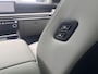 Hyundai Tucson 1.6 T-GDI PHEV Premium Sky 4WD / Accu SoH 100 % / Panorama schuifdak / Wit leder / HUD / Camera / Elektr. stoelen & klep / Stoelventilatie / Stuur-, stoel- en achterbankverwarming /19" LM wielen & All Season banden /