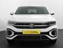 Volkswagen T-Roc 1.5 TSI 150pk Automaat R-Line Edition Navigatie Apple Carplay/Android Auto Camera Climate Control Electrisch te openen achterklep Dab Verwarmbare stoelen