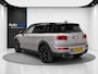 MINI Clubman 1.5 Cooper Business (PANO, STOELVERWARMING, NAVI, CRUISE, 18 INCH)