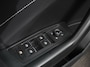 Volkswagen T-Roc 1.5 TSI 150pk Automaat R-Line Edition Navigatie Apple Carplay/Android Auto Camera Climate Control Electrisch te openen achterklep Dab Verwarmbare stoelen