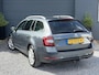 Skoda Octavia Combi 1.5 TSI Greentech Style Business 2e Eigenaar,Draadloze telefoonlader,Carplay,Camera,Navi,Trekhaak,150pk,Pdc V+A,Keyless,Clima,Cruise,Elekt.Stoel,Recent beurt gehad,N.A.P,Apk tot 07-2027