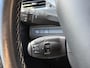 Peugeot 2008 1.2 PureTech Allure 1e Eigenaar|Navi|Trekhaak|D-riem vv in 2024|Clima|Cruise|Carplay|Elek Ramen|LM Velgen|PDC|N.A.P|Nieuwe APK bij aflevering