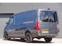 Mercedes-Benz Sprinter 319 3.0 CDI V6 L2H1 MARGE! AUT. LED, 2X SCHUIFDEUR, 3.5T TREKHAAK, LEDER, ADAPT. CRUISE, 360 CAMERA, NAVI, CLIMA, STOELVERWARMING