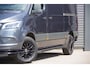 Mercedes-Benz Sprinter 319 3.0 CDI V6 L2H1 MARGE! AUT. LED, 2X SCHUIFDEUR, 3.5T TREKHAAK, LEDER, ADAPT. CRUISE, 360 CAMERA, NAVI, CLIMA, STOELVERWARMING