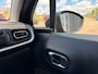 Citroën C3 1.2 PureTech S&S Shine met parkeersensoren en navigatie en bluetooth telefoon / media en cruise controle en airco