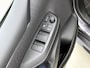 Toyota Yaris 1.5 Hybrid Executive | Lichte kleur half lederen bekleding | Dodehoek detectie | Head-Up Display | Stoel+Stuurverwarming | Parkeersensoren voor+achter | Navigatie | Apple CarPlay/Android Auto |