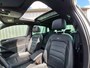 Volkswagen Tiguan 1.5 TSI ACT Highline Business R 150 pk DSG/AUTO | Elektr Glazen panorama-dak | Achteruitrijcamera | Trekhaak | LED | Climate control | Stoelverwarming | Navi | Adapt Cruise control | Elektr stoelen met geheugen | Keyless | 19"LMV