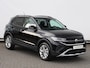 Volkswagen T-Cross Life Edition 1.0 TSI 115pk DSG | Navigatie | Achteruitrijcamera | Led Koplampen |