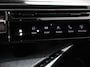 Peugeot E-3008 210 GT-Line Automaat Climate control Adaptieve cruise control 360 camera Keyless Apple Carplay/ Android auto Led Verwarmde voorstoelen Stuurverwarming Parkeersensoren Navigatie Afneembare Trekhaak