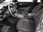 Alfa Romeo Junior Elettrica Automaat 156PK Adaptieve Cruise Control LMV 18 inch Full Led Matrix Parkeer sensoren Navigatie Apple Carplay / Android auto Climate Control