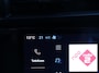 Alfa Romeo Junior Elettrica Automaat 156PK Adaptieve Cruise Control LMV 18 inch Full Led Matrix Parkeer sensoren Navigatie Apple Carplay / Android auto Climate Control