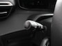 Peugeot e-2008 EV Allure 50 kWh Navigatie Apple Carplay/Android Auto Climate Control Led Parkeer sensoren Cruise Control Stoelverwarming