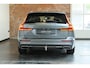 Volvo V60 B4 Automaat Inscription | Adaptieve Cruise Control | Dodehoekwaarschuwing | Harman Kardon Premium Audio | Verwarmbare Voorruit | Stoelverwarming / Stuurwielverwarming | Dealeronderhouden
