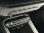 Jeep Avenger Longitude 54 kWh | Tot 8 jaar garantie | Voorraadvoordeel | PDC | Winterpack | LMV | Apple Carplay&Android Auto | Keyless start | 400KM WLTP