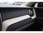 Volvo XC60 T6 Recharge AWD Inscription | Stoelverwarming | Trekhaak | Leder | Parkeercamera | Pilot Assist | BLIS | Keyless