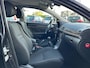 Toyota Avensis Wagon 2.0 VVTi Luna Business Clima Cruise Park.Sens Trekhaak NAP NL-Auto!