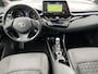Toyota C-HR / C-HR+ 1.8 Hybrid Style | Trekhaak | JBL audio | Carplay | Bi-tone exterieur | Stoelverwarming |