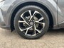 Toyota C-HR / C-HR+ 1.8 Hybrid Style | Trekhaak | JBL audio | Carplay | Bi-tone exterieur | Stoelverwarming |