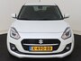 Suzuki Swift 1.2 Select Smart Hybrid | Dealer onderhouden | Dodehoek detectie | Stoelverwarming | Pakeersensoren achter | Achteruitrijcamera | Cruise Control Adaptive | Navigatie | Apple CarPlay/Android Auto |