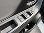 Toyota Yaris 1.5 Hybrid Bi-Tone | Navigatie | Trekhaak
