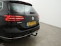 Volkswagen Passat Variant 1.5 TSI 150PK HIGHLINE DSG | Trekhaak | Leer/Alcantara | Zeer goed onderhouden