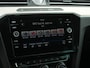 Volkswagen Passat Variant 1.5 TSI 150PK HIGHLINE DSG | Trekhaak | Leer/Alcantara | Zeer goed onderhouden