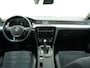 Volkswagen Passat Variant 1.5 TSI 150PK HIGHLINE DSG | Trekhaak | Leer/Alcantara | Zeer goed onderhouden