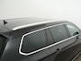 Volkswagen Passat Variant 1.5 TSI 150PK HIGHLINE DSG | Trekhaak | Leer/Alcantara | Zeer goed onderhouden
