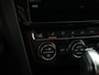 Volkswagen Passat Variant 1.5 TSI 150PK HIGHLINE DSG | Trekhaak | Leer/Alcantara | Zeer goed onderhouden