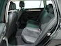 Volkswagen Passat Variant 1.5 TSI 150PK HIGHLINE DSG | Trekhaak | Leer/Alcantara | Zeer goed onderhouden