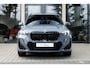 BMW X1 xDrive25e | M Sportpakket Pro | Panoramadak | Elek. Trekhaak | Harman Kardon | 20" LM Velgen | Head-Up Display | Driving Ass. Pro | Comfort Access |
