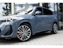 BMW X1 xDrive25e | M Sportpakket Pro | Panoramadak | Elek. Trekhaak | Harman Kardon | 20" LM Velgen | Head-Up Display | Driving Ass. Pro | Comfort Access |