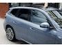 BMW X1 xDrive25e | M Sportpakket Pro | Panoramadak | Elek. Trekhaak | Harman Kardon | 20" LM Velgen | Head-Up Display | Driving Ass. Pro | Comfort Access |