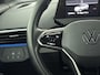Volkswagen ID.4 Life 77 kWh 204 PK Origneel Nederlands | 1e Eigenaar | Dealeronderhouden | SoH 93% | Warmtepomp | Navigatie | Stoelverwarming | Stuurwielverwarming | Parkeersensoren