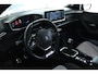 Peugeot 208 1.2 Turbo GT Pack | Adapt. Cruise | Trekhaak | Camera | Stoelverwarming | Navi | Carplay | Keyless | Climate | 17 Inch | Dodehoekdetectie