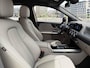 Mercedes-Benz EQA 250 Business Solution Luxury 67 kWh | Keyless Entry | Wegklapbare Trekhaak | Memory Seats | 18" Lichtmetalen Velgen