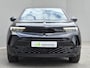 Opel Mokka-e Electric GS 50 kWh / SOH 99% / Comfort-pakket / Stuur- & Stoelverwarming / CCS snelladen / Warmtepomp / Achteruitrijcamera / Cruise control / Parkeersensoren achter / Climate control / Keyless Start /