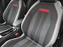 Opel Mokka-e Electric GS 50 kWh / SOH 99% / Comfort-pakket / Stuur- & Stoelverwarming / CCS snelladen / Warmtepomp / Achteruitrijcamera / Cruise control / Parkeersensoren achter / Climate control / Keyless Start /