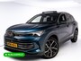 Volkswagen Tiguan 1.5 eHybrid Elegance Business 204 PK | Panodak | Leer | Elec. Trekhaak | Stoel- & Stuurverw. | Massagestoelen Dynamic Chassis control, Adaptieve Cruise, Sfeerverlichting, Ergo active stoel met geheugen, Incl. Winterset op LMV