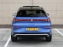 Volkswagen T-Roc 1.5 eTsi Style First Edition 116 pk DSG | Black style | Panoramadak | Navigatie | Camera | LED plus | Stoelverwarming en massage