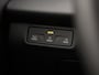 Volkswagen T-Roc 1.5 eTsi Style First Edition 116 pk DSG | Black style | Panoramadak | Navigatie | Camera | LED plus | Stoelverwarming en massage