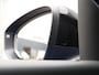 Volkswagen T-Roc 1.5 eTsi Style First Edition 116 pk DSG | Black style | Panoramadak | Navigatie | Camera | LED plus | Stoelverwarming en massage