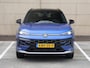 Volkswagen T-Roc 1.5 eTsi Style First Edition 116 pk DSG | Black style | Panoramadak | Navigatie | Camera | LED plus | Stoelverwarming en massage