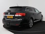 Toyota Avensis Wagon 2.0 VVTi Executive Business | Panoramadak | Xenon | Trekhaak | €750-inruilpremie
