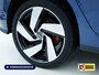 Volkswagen Golf 1.5 eHybrid GTE 272PK | Pano | Leer | Stoelkoeling | Stoel-Stuurverwarming | Elec. trekhaak | Travel assist | IQ-Drive | IQ-Led | Black-style | Memorystoel | Adaptive Cruise | Head-Up | Keyless | Sfeerverlichting | DCC |