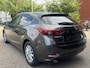 Mazda 3 2.0 SkyActiv-G 120 GT-M // NAVI // CAMERA // HEAD UP DISPLAY // CRUISE // STOEL + STUUR VERWARMING // DAB RADIO //